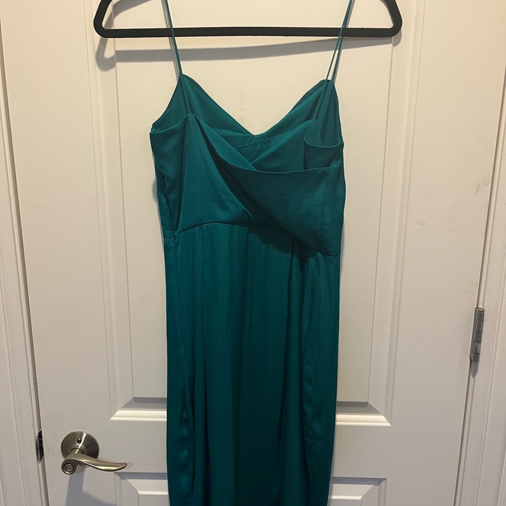 Banana Republic emerald wrap silky dress - Picture 6 of 9